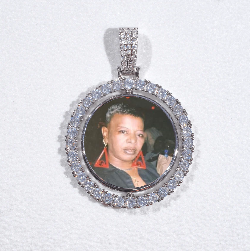 3D Spinning 2-Faced Custom Picture Pendant