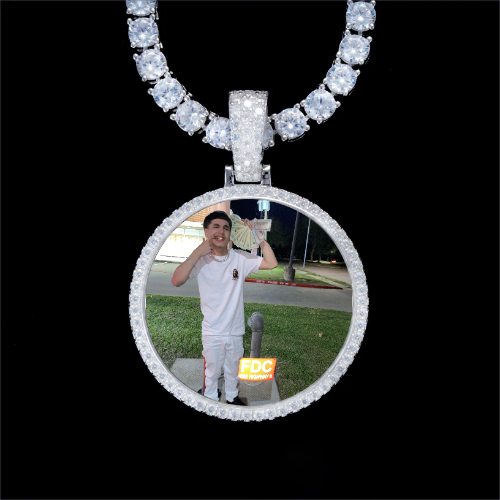 925S & VVS Moissanite 3D Circle Custom Picture Pendant