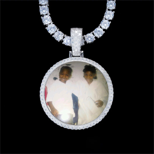 925S & VVS Moissanite 3D Circle Custom Picture Pendant