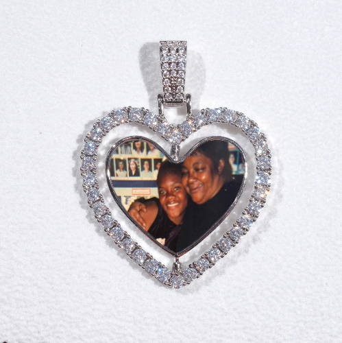 3D Spinning 2-Faced Heart Custom Picture Pendant