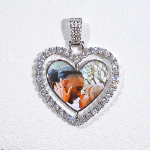 3D Spinning 2-Faced Heart Custom Picture Pendant