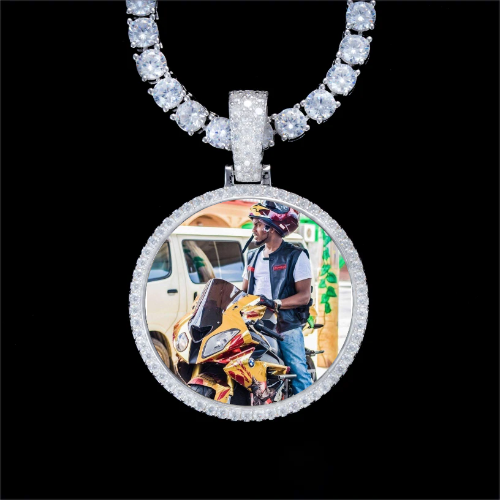 925S & VVS Moissanite 3D Circle Custom Picture Pendant
