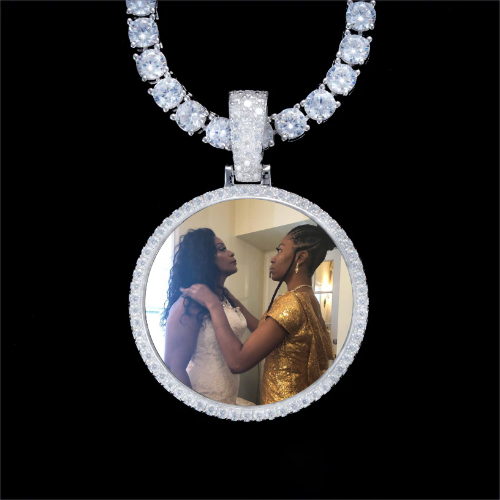 925S & VVS Moissanite 3D Circle Custom Picture Pendant