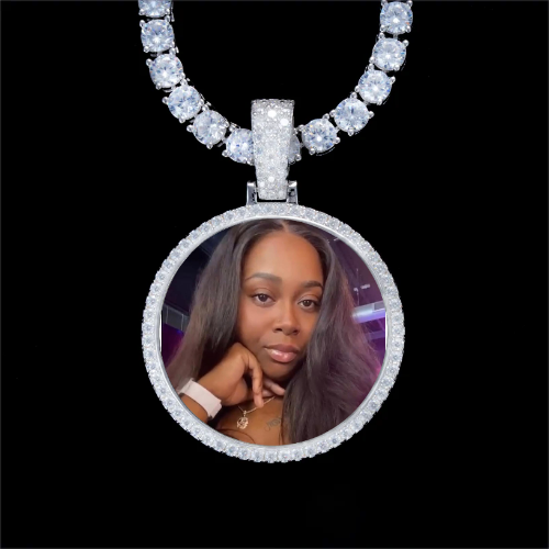 925S & VVS Moissanite 3D Circle Custom Picture Pendant