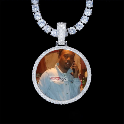 925S & VVS Moissanite 3D Circle Custom Picture Pendant