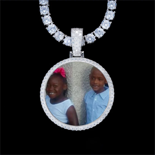 925S & VVS Moissanite 3D Circle Custom Picture Pendant