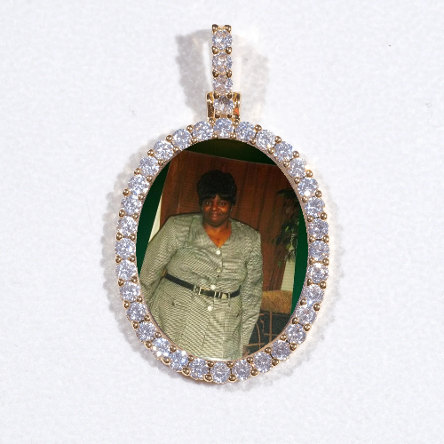 3D Oval Custom Picture Pendant
