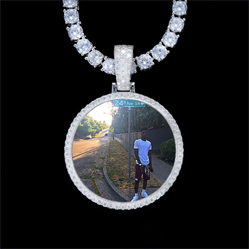 925S & VVS Moissanite 3D Circle Custom Picture Pendant