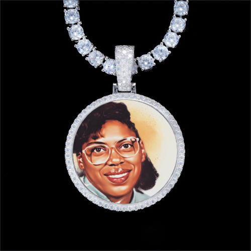 925S & VVS Moissanite 3D Circle Custom Picture Pendant