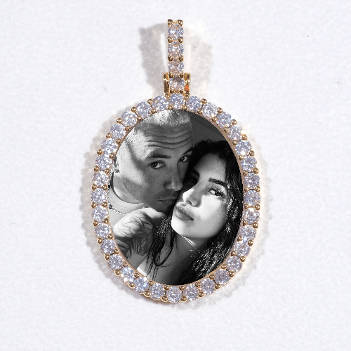 3D Oval Custom Picture Pendant