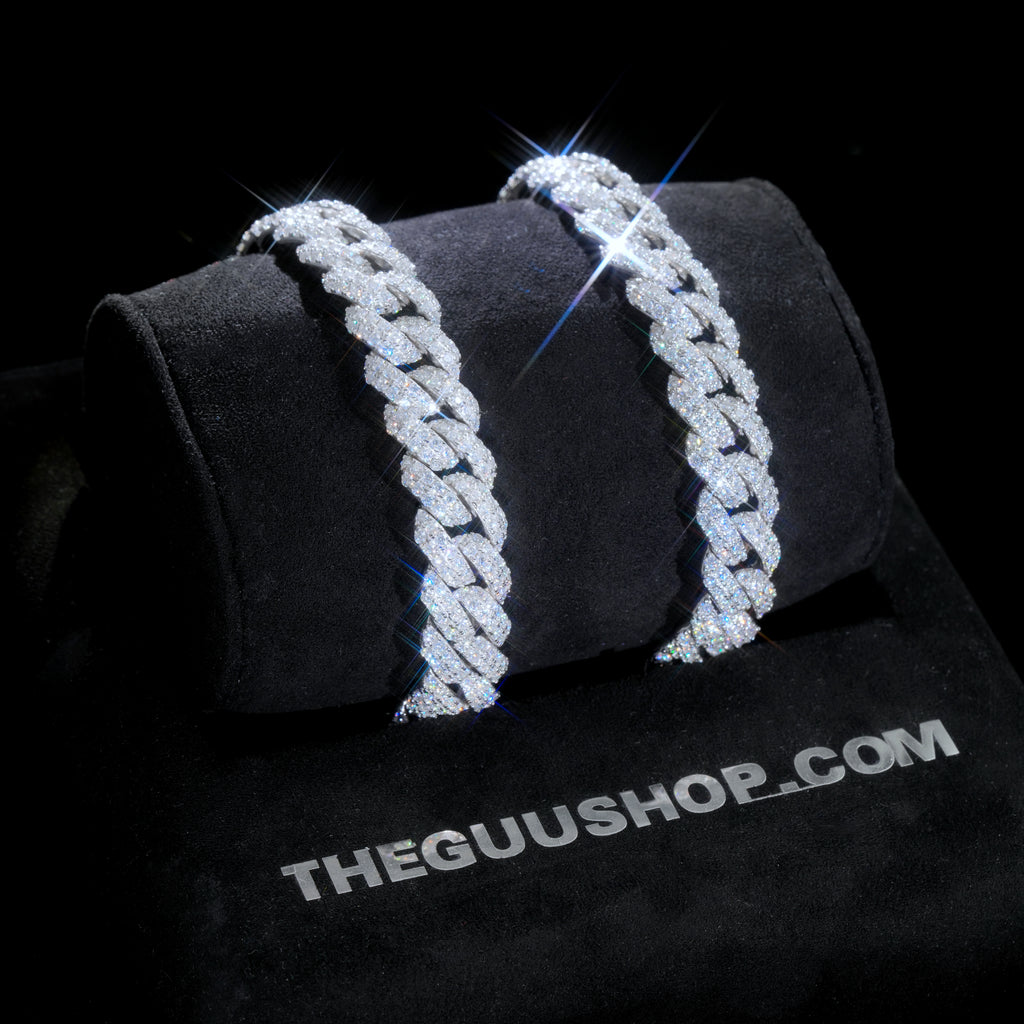 925S & VVS MOISSANITE 10MM CUBAN BRACELET