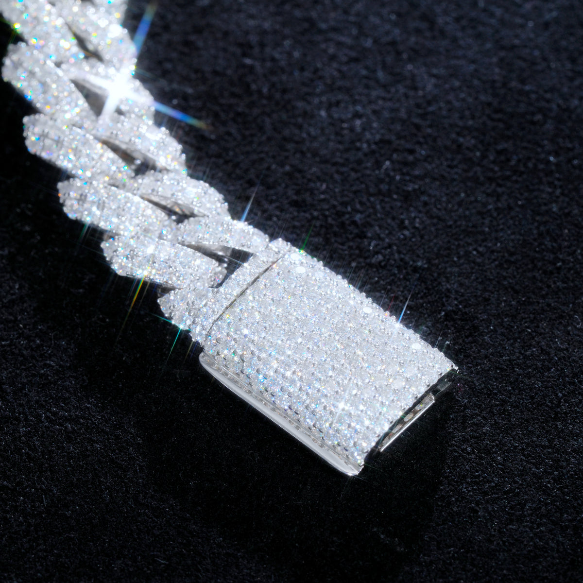 925S & VVS Moissanite 10MM Cuban Link Chain – The GUU Shop