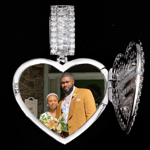 CUSTOM PICTURE PENDANT STYLE-8