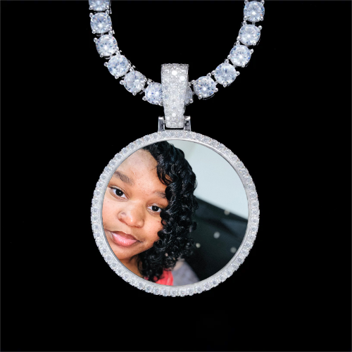 925S & VVS Moissanite 3D Circle Custom Picture Pendant