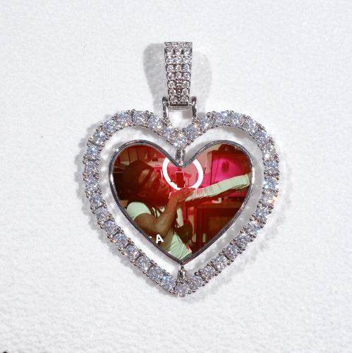 3D Spinning 2-Faced Heart Custom Picture Pendant