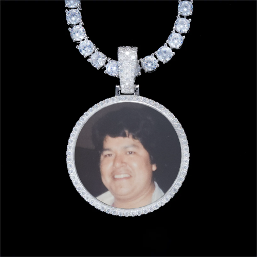 925S & VVS Moissanite 3D Circle Custom Picture Pendant