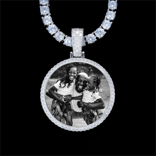 925S & VVS Moissanite 3D Circle Custom Picture Pendant