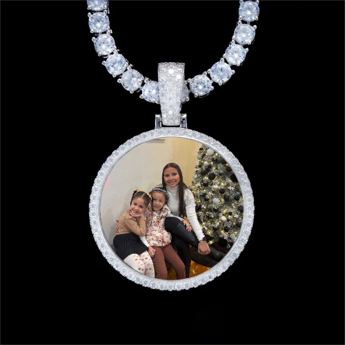 925S & VVS Moissanite 3D Circle Custom Picture Pendant