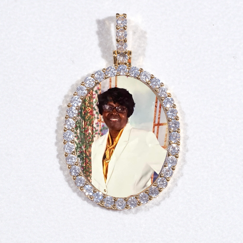 3D Oval Custom Picture Pendant