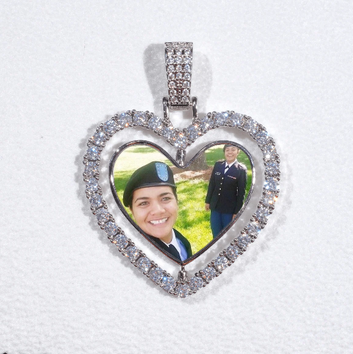 3D Spinning 2-Faced Heart Custom Picture Pendant