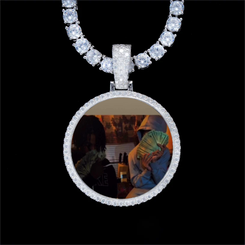 925S & VVS Moissanite 3D Circle Custom Picture Pendant