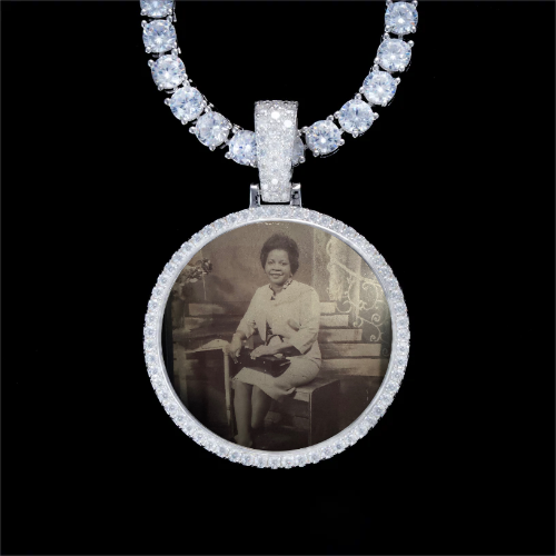 925S & VVS Moissanite 3D Circle Custom Picture Pendant