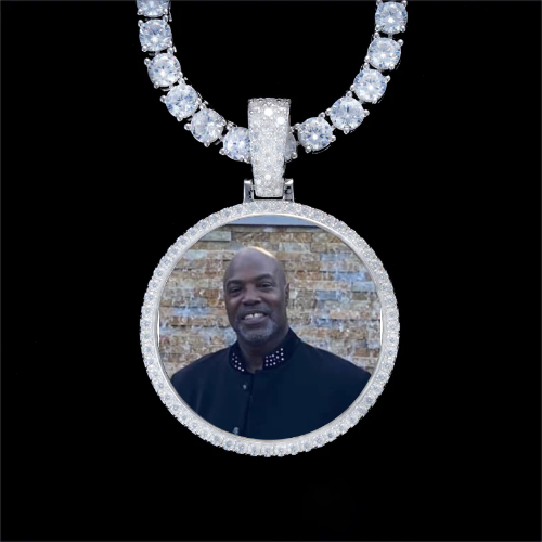 925S & VVS Moissanite 3D Circle Custom Picture Pendant