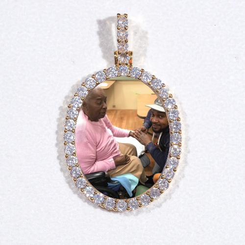 3D Oval Custom Picture Pendant