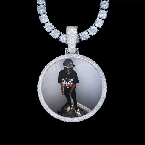 925S & VVS Moissanite 3D Circle Custom Picture Pendant