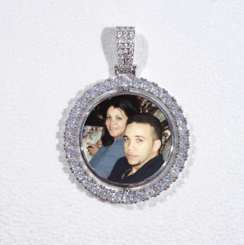 3D Spinning 2-Faced Custom Picture Pendant