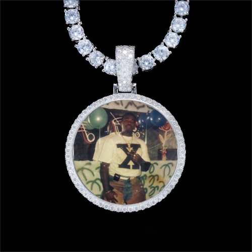 925S & VVS Moissanite 3D Circle Custom Picture Pendant