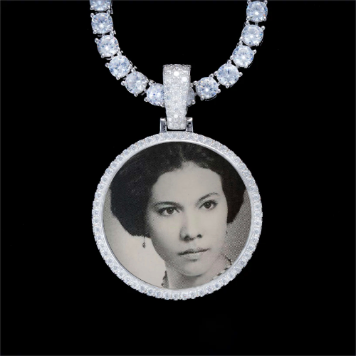 925S & VVS Moissanite 3D Circle Custom Picture Pendant