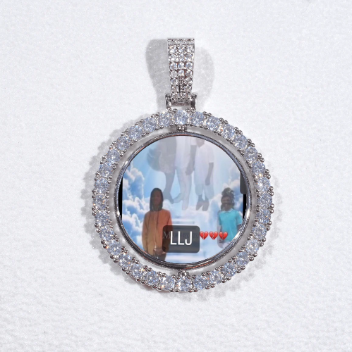 3D Spinning 2-Faced Custom Picture Pendant