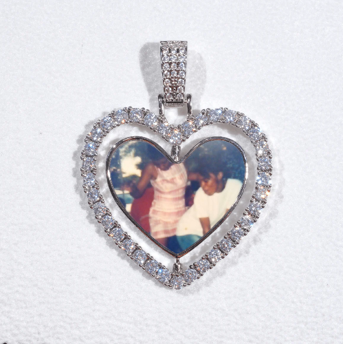 3D Spinning 2-Faced Heart Custom Picture Pendant
