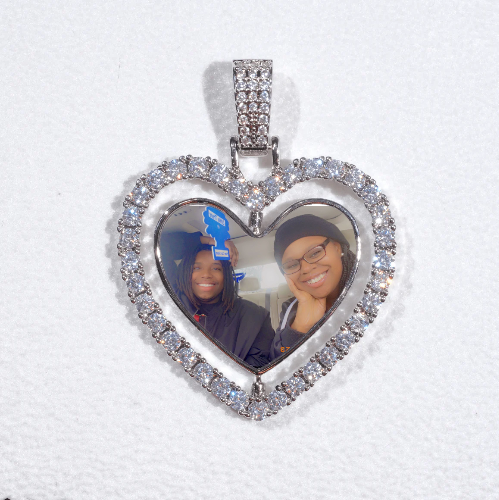 3D Spinning 2-Faced Heart Custom Picture Pendant