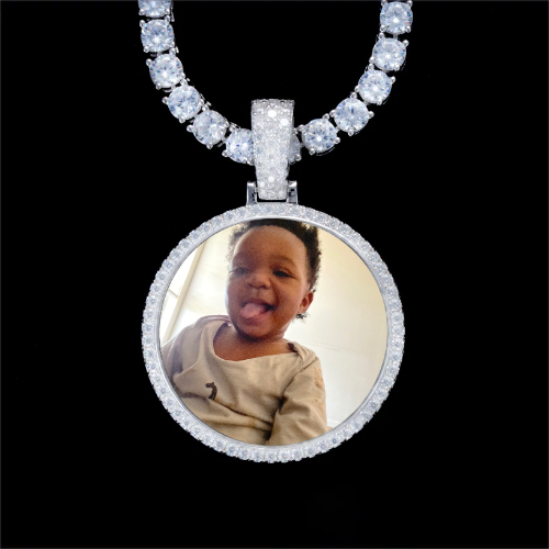 925S & VVS Moissanite 3D Circle Custom Picture Pendant