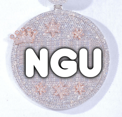 CUSTOM LETTER NECKLACE 3D BIG CROWN DISC