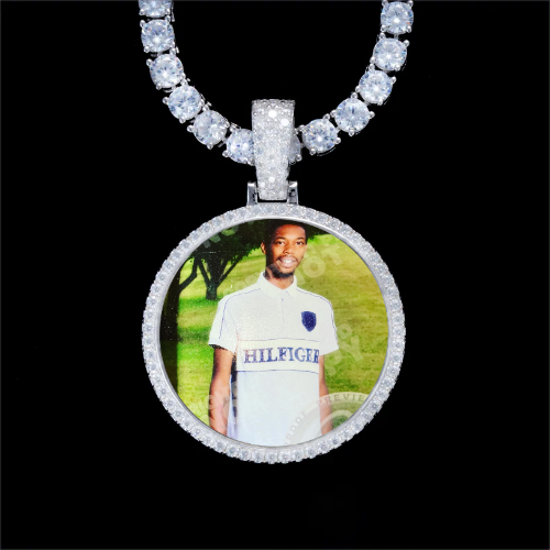 925S & VVS Moissanite 3D Circle Custom Picture Pendant