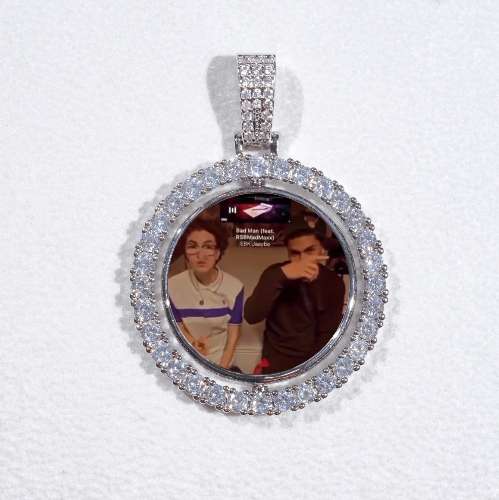3D Spinning 2-Faced Custom Picture Pendant