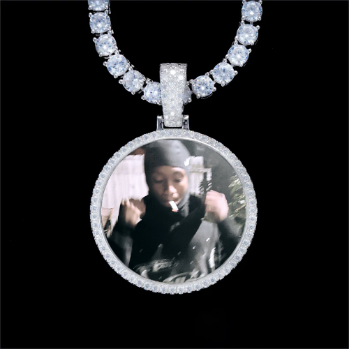 925S & VVS Moissanite 3D Circle Custom Picture Pendant