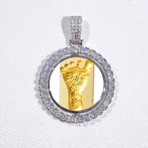 3D Spinning 2-Faced Custom Picture Pendant