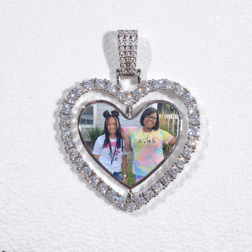 3D Spinning 2-Faced Heart Custom Picture Pendant