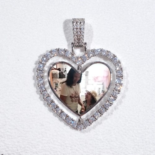 3D Spinning 2-Faced Heart Custom Picture Pendant