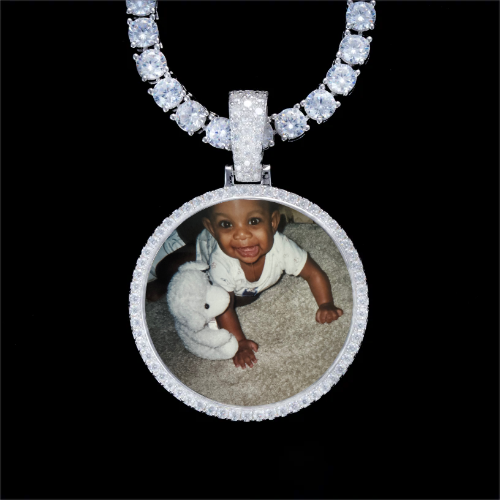 925S & VVS Moissanite 3D Circle Custom Picture Pendant