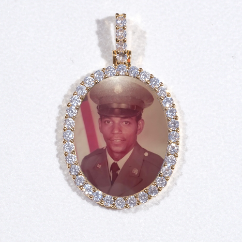3D Oval Custom Picture Pendant