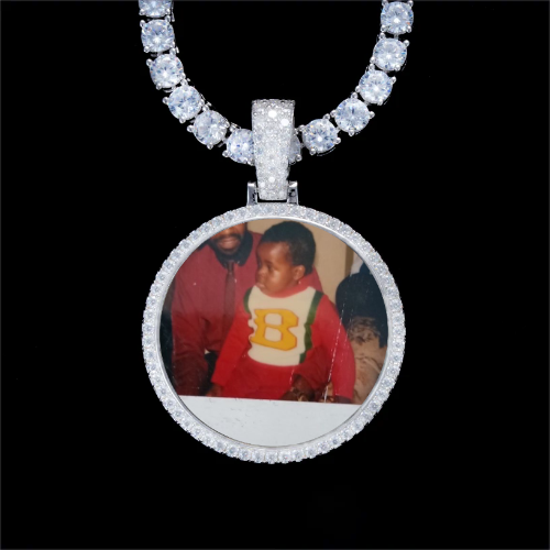 925S & VVS Moissanite 3D Circle Custom Picture Pendant