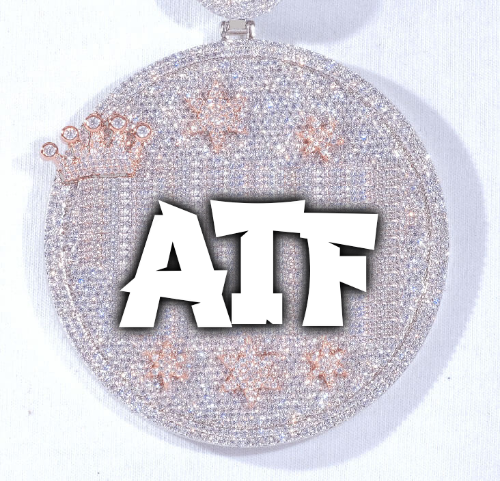 CUSTOM LETTER NECKLACE 3D BIG CROWN DISC