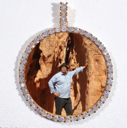 LARGE 3D CIRCLE CUSTOM PICTURE PENDANT