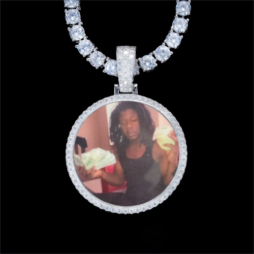 925S & VVS Moissanite 3D Circle Custom Picture Pendant