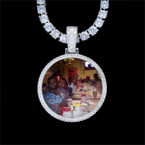 925S & VVS Moissanite 3D Circle Custom Picture Pendant